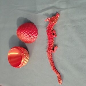 🆕️ 3D printed dragon and egg set